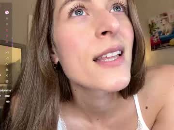 susannahxx's chat room