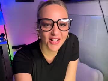 cumguzzlingskank's chat room