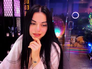 alma_pearl's chat room