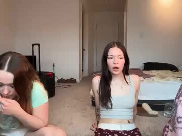 lilybrown07's chat room