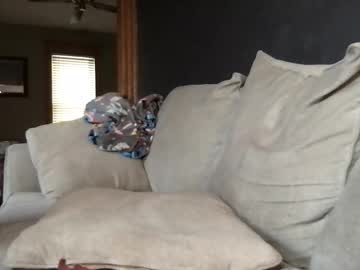 yournewbigmama's chat room