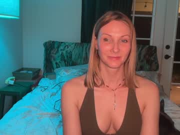 kaileeshy's chat room