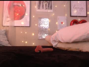 milf_lacey's chat room