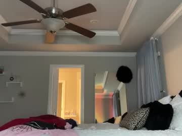 brielledaviss's chat room