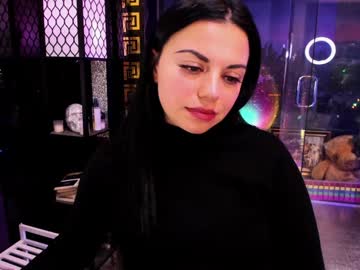 alma_pearl's chat room