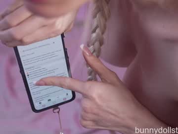 bunnydollstella's chat room