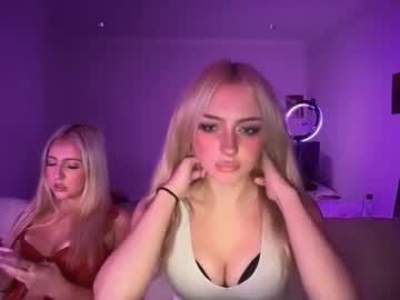 chloeros3e's chat room