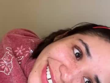 kissandcurrency's chat room