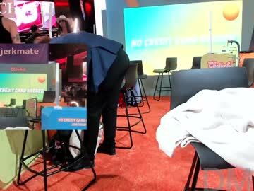 frenchava's chat room