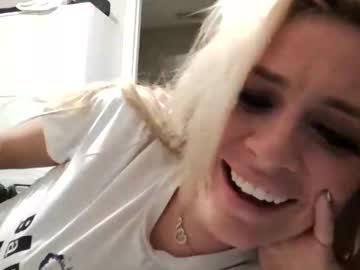 geminincapricorn96's chat room