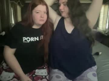 scarletttsinner's chat room