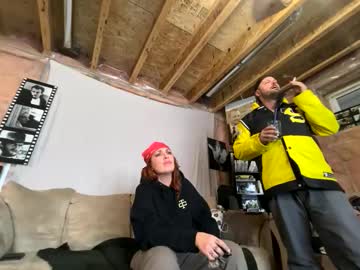 coupleoffantastics's chat room