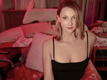 kaileeshy's chat room