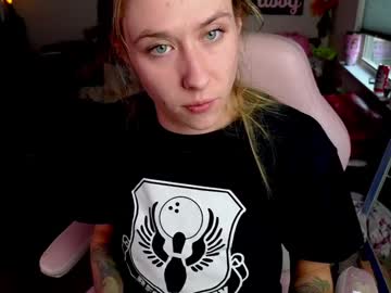 pr3ttyp1nkpussy's chat room