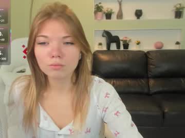 michafox's chat room