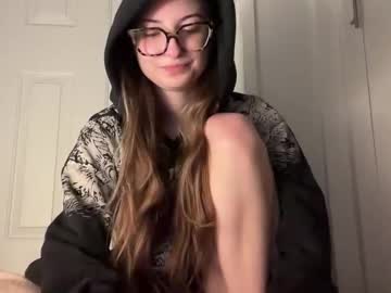 fantasyella's chat room