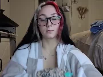 iveyjade33's chat room