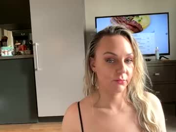 cumguzzlingskank's chat room