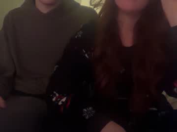 redheadandbigpeenar's chat room