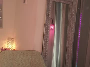 mysticxkitty's chat room