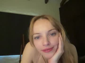 lilbitali's chat room