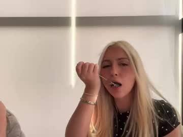 kateharperr's chat room