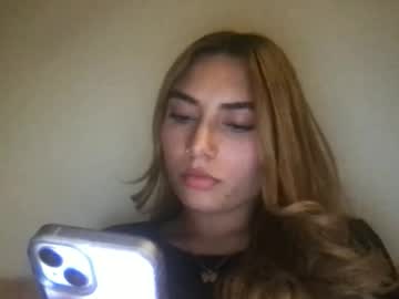 bbypiamia's chat room