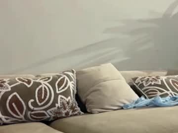 therosiecheeks's chat room