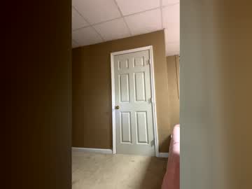 bubblesxxx615xxx601's chat room