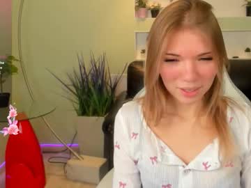 michafox's chat room