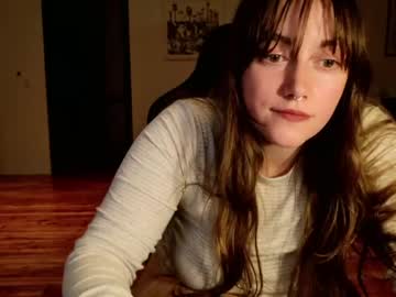 clover_tully's chat room