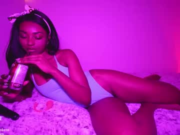 jada_valentine's chat room