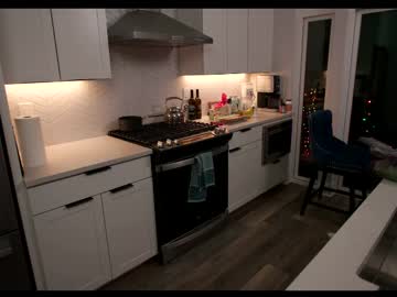 scarlettxoxotarzan's chat room