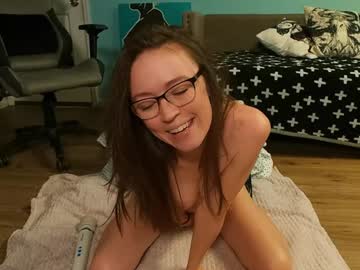 anabelleleigh's chat room