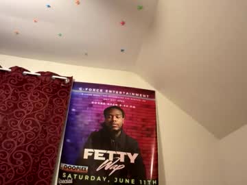 deepthroatqueen33's chat room