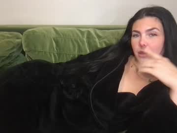 stacywithuu's chat room