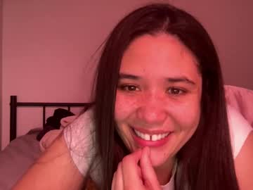 kissandcurrency's chat room