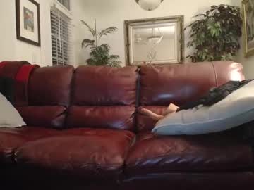 hotblondemilf1962's chat room