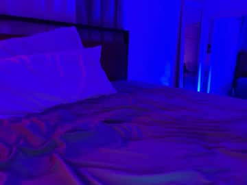 little_lies's chat room