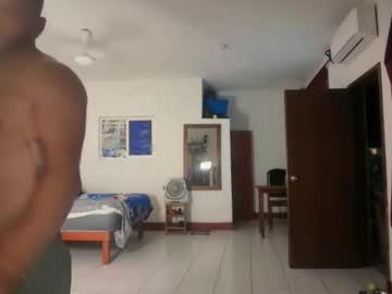 letz_go69's chat room