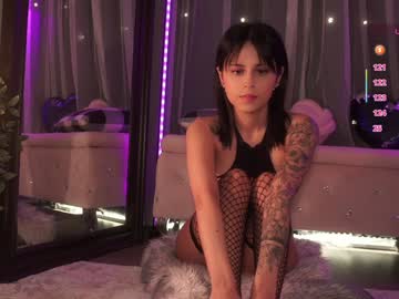 mysticxkitty's chat room