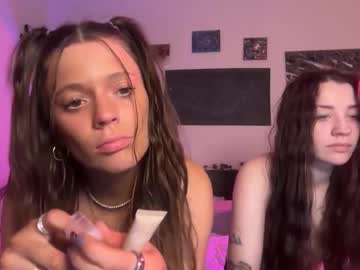 miamoorexo's chat room