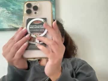 amysmilez's chat room