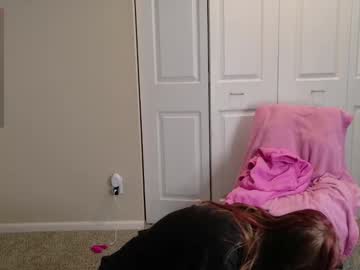 luckyducky02's chat room