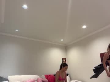 chloeros3e's chat room