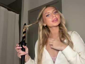 summerclarkee's chat room