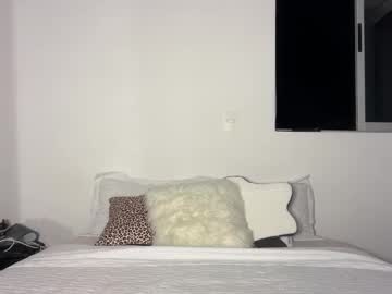 therealmayahill's chat room