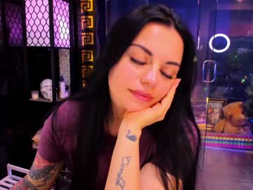 alma_pearl's chat room