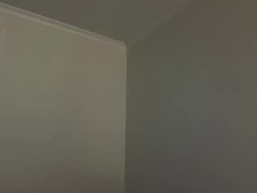 chloeros3e's chat room