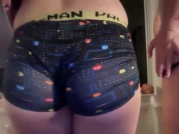 lunarose17's chat room